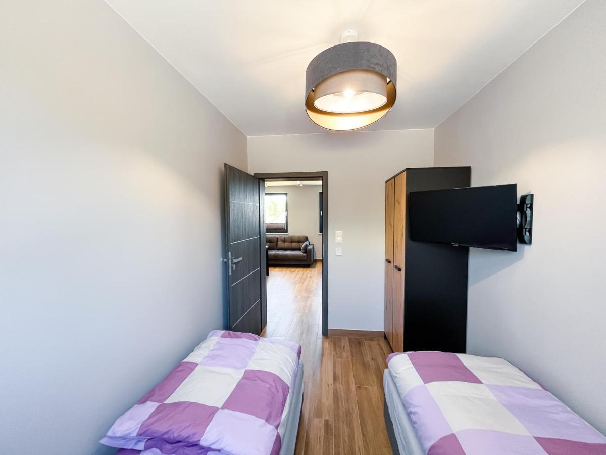 Pod Czworka Hotel Rewa Luaran gambar